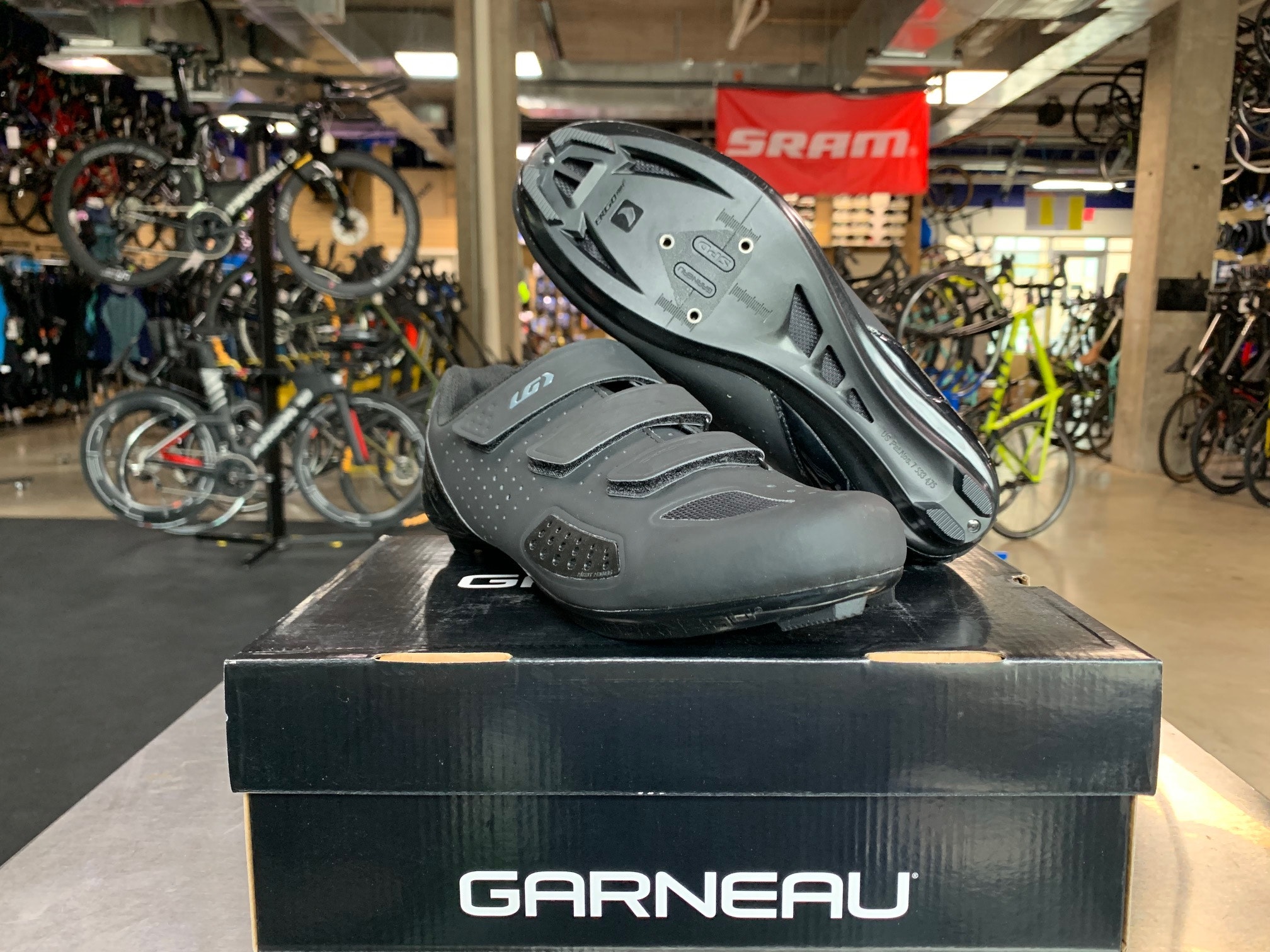 Louis Garneau CHROME II CYCLING SHOE 2022