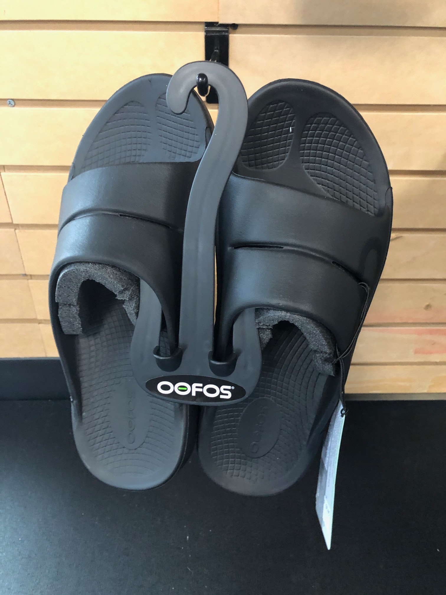 Oofos OOahh Slide Sandal - Black 2020
