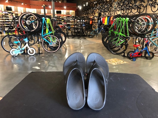 100% Oofos Original Thong Unisex