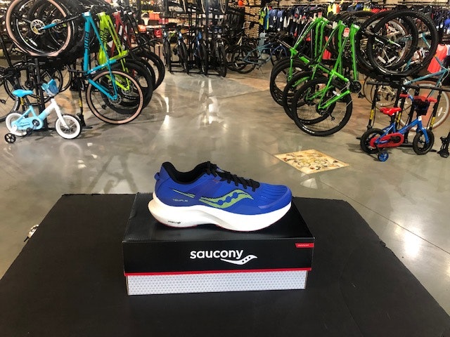 Mens Saucony TEMPUS BLUE RAZ/ACID