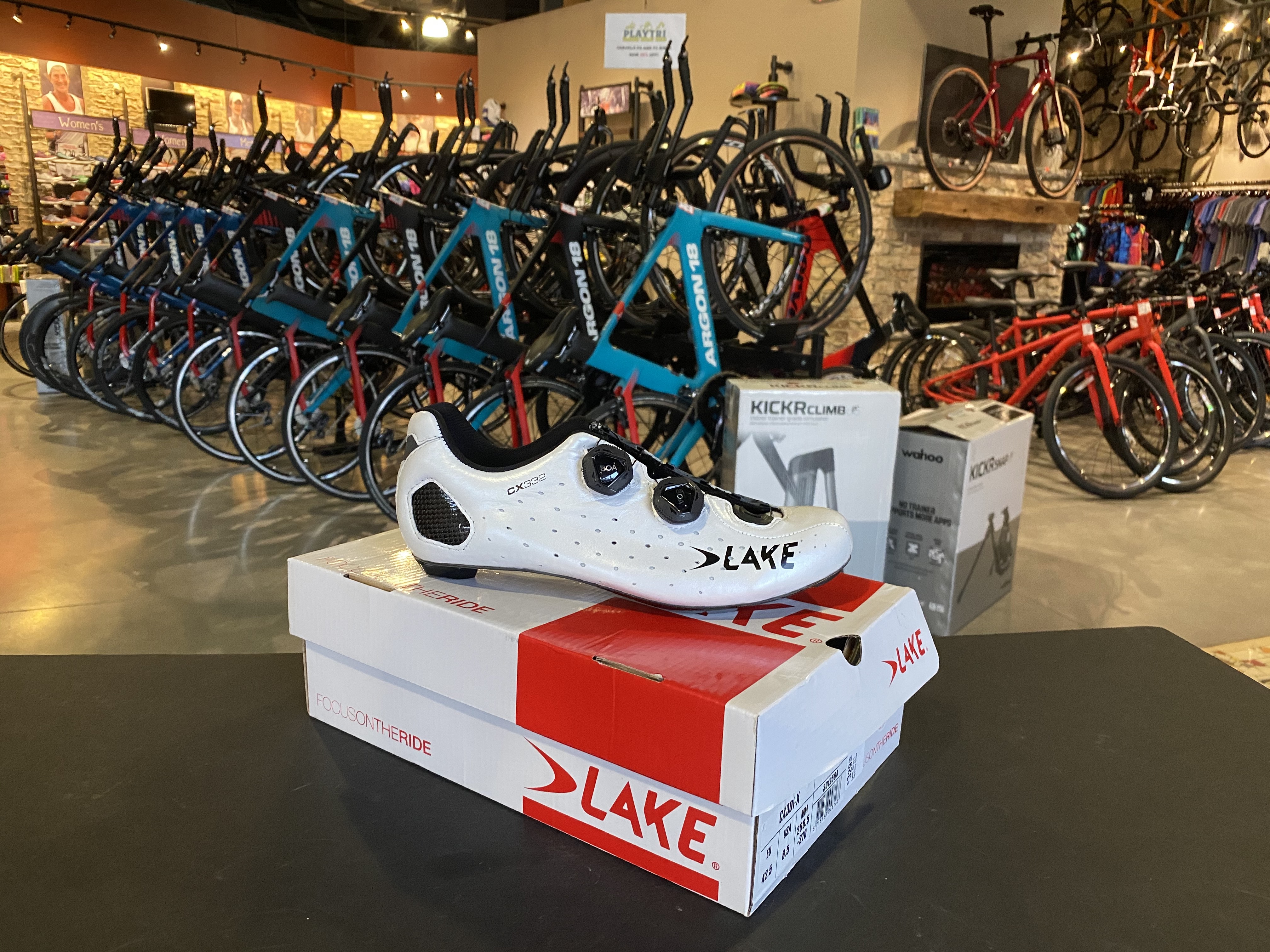 Lake Shoes  Lake CX 332-X White Wide
