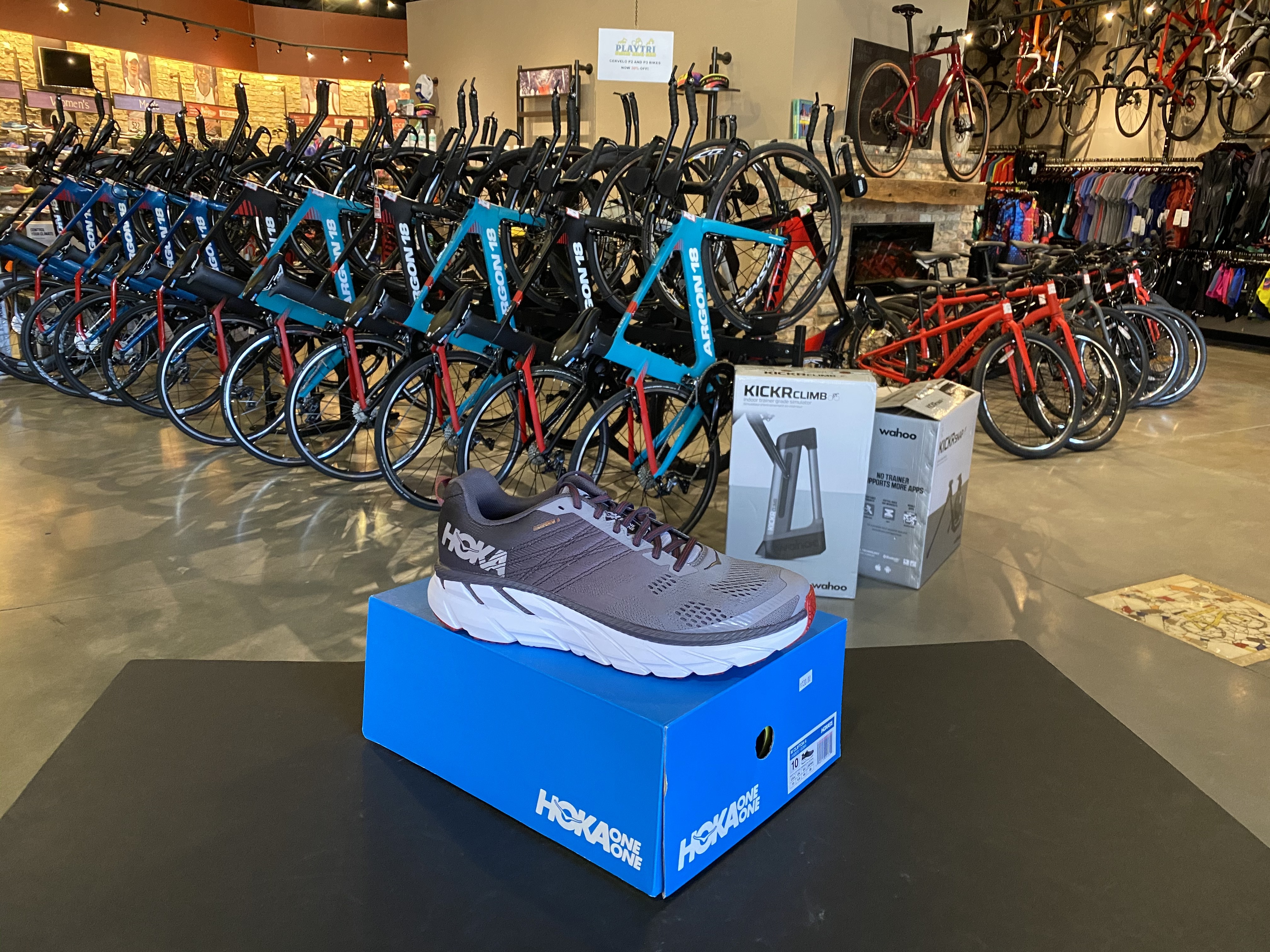 Hoka Mens Clifton 6 Wide Gull/Obsidian