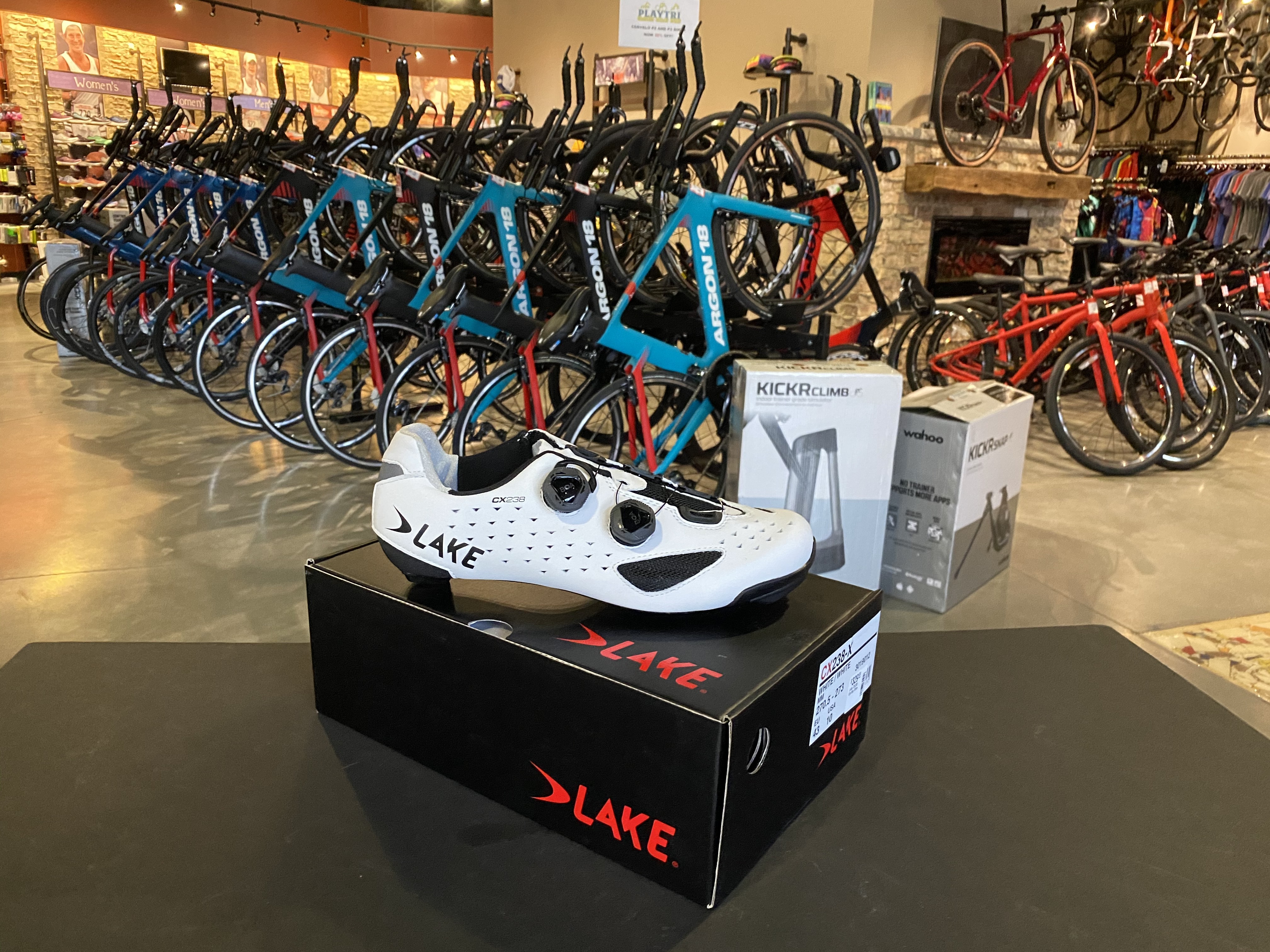 Lake Shoes  Lake CX 238-X White Wide