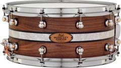 Pearl Music City Custom Solid Walnut Snare Drum - 14 x 6.5 inch - Natural with Duoband Ebony Marine Pearl Inlay