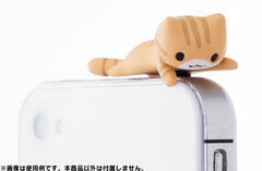 Nyanko Earphone Jack - Clinging on Brown Tiger
