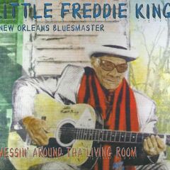 Messin' Around Tha Living Room (CD)