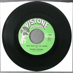 First Man On The Moon / Love Walked In (7