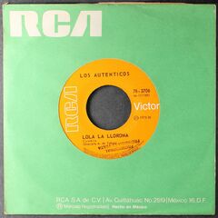 Lola La Llorona / El Lobo Pollero [1972 RCA Records] (7