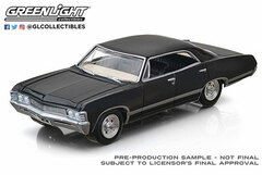 1/64 1967 Chevrolet Impala Sport Sedan - Tuxedo Black