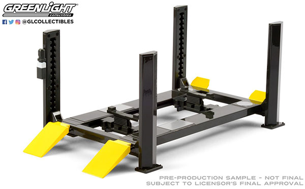 1/18 Four-Post Lift - Dark Gray with Yellow Ramps