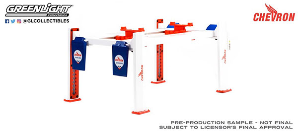 1/18 Four-Post Lift - Chevron