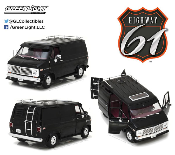 1/18 1976 Chevy G-Series Van - Black