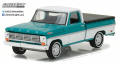 1/64 1969 Ford F-100 with Bed Cover