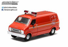 1/64 1976 Dodge B-100 Van - FDNY Haz-Mat Operations