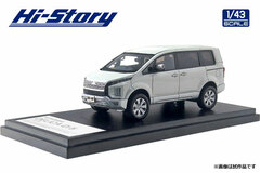 1/43 MITSUBISHI DELICA D:5 P (2019) Warm White Pearl x Sterling Silver Metallic