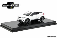 1/64 Toyota C-HR (2017) White Pearl Crystal Shine
