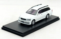1/43 Toyota CROWN ESTATE 3.0 ATHLETE G (2002) White Pearl Crystal Shine