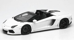1/43 Lamborghini Aventador Roadster LP700-4 Matte White
