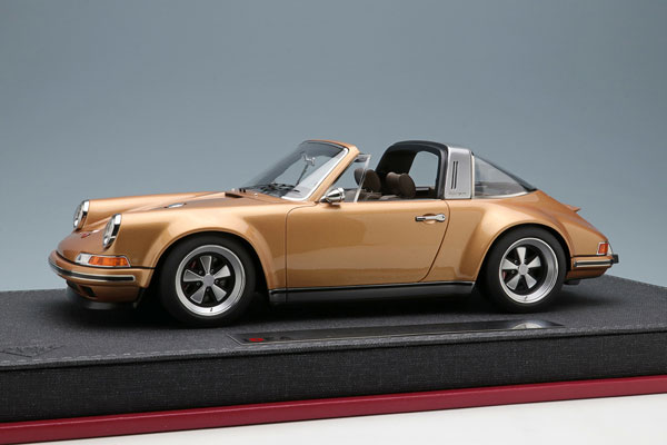 1/18 Singer 911 (964) Targa Gold