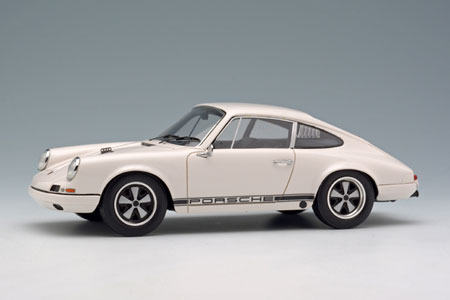 1/43 Porsche 911R 1967 White/Black Stripe