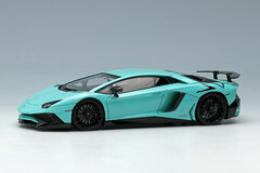 1/43 Lamborghini Aventador LP750-4 SV 2015 Pearl Mint Green (Large Black SV Logo)