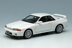 1/43 Nissan Skyline GT-R V-spec II (BNR32) 1994 Crystal White