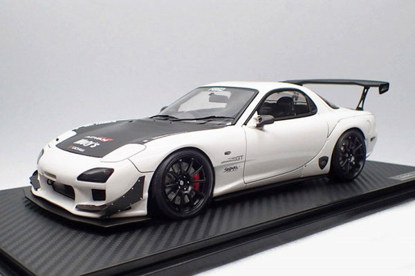 1/18 FEED RX-7 (FD3S) White