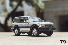 1/64 Toyota Land Cruiser LC80- RHD Silver