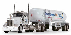 1/64 Kenworth W900 Day Cab & Mississippi LP Tank Trailer Davenport Energy