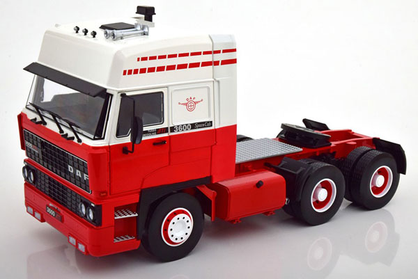 1/18 DAF 3600 Space Cab 1986 red/white
