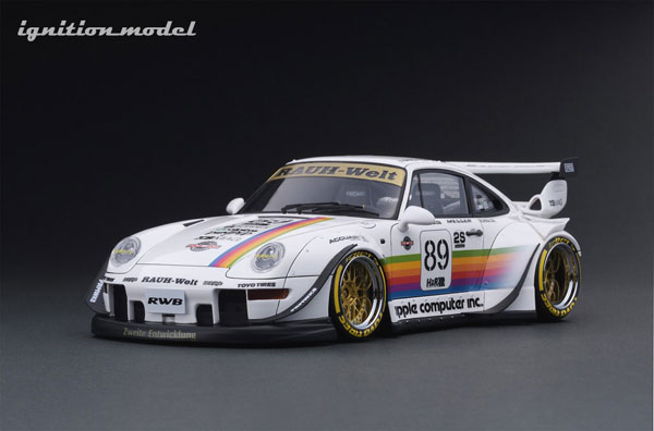 1/18 RWB 993 White