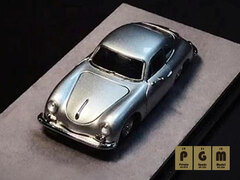 1/64 Porsche 356 Silver *w/Full Open-close Gimmick