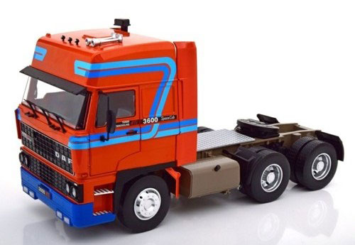 1/18 DAF 3600 Space Cab 1986 orange/blue