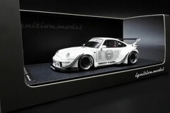 1/43 RWB 993 Pearl White