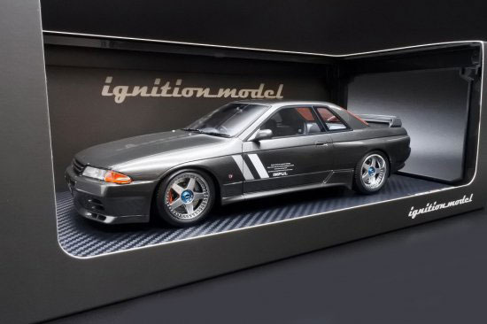 1/18 Nissan Skyline (BNR32) Gun Metallic