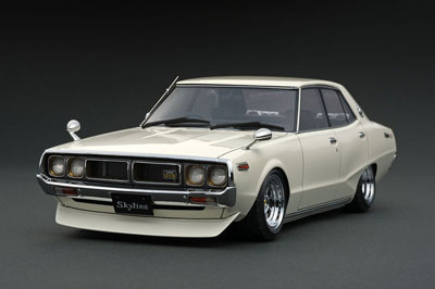 1/18 Nissan Skyline 2000 GT-X (GC110) White