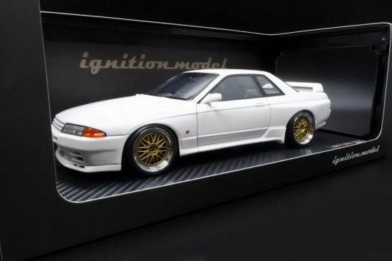 1/18 Nissan Skyline GT-R NISMO (BNR32) White