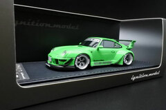 1/43 RWB 993 Green