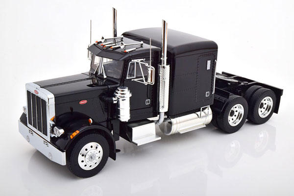 1/18 Peterbilt 359 1967 black
