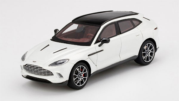 1/43 Aston Martin DBX Frost White