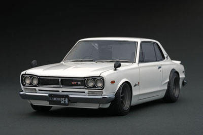 1/18 Nissan Skyline 2000 GT-R (KPGC10) White
