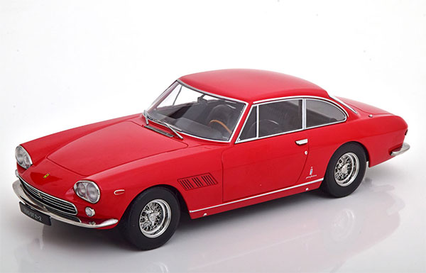 1/18 Ferrari 330 GT 2+2 1964 red