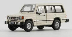 1/64 Mitsubishi Pajero 1st Gen 1983 Ivory (LHD)