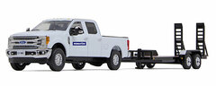 1/50 Ford F-250 Super Duty Pickup Tandem Axle w/Tow Trailer Komatsu