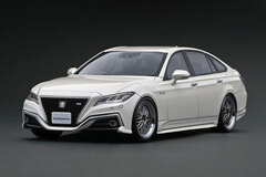 1/18 Toyota Crown (220) 3.5L RS Advance White