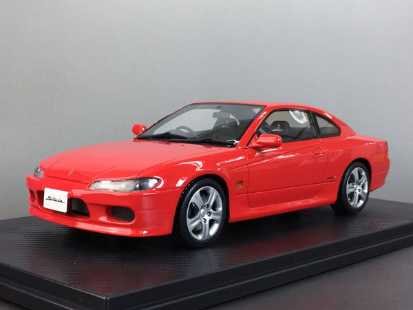 1/18 Nissan Silvia S15 Super Red