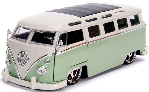 1/24 1962 VW BUS Green