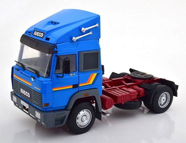 1/18 Iveco Turbo Star 1988 blue