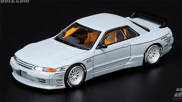 1/64 Nissan GT-R R32 Pandem Matte Gray