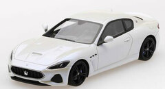 1/43 Maserati GranTurismo MC 2018 White